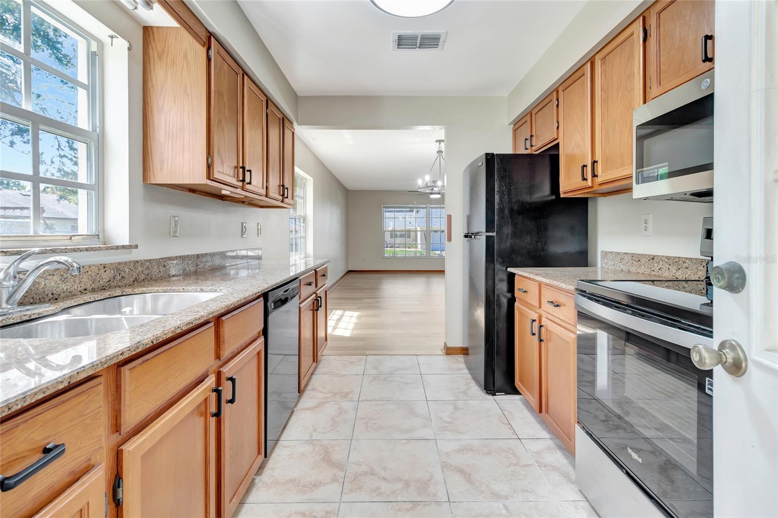 1483 Disston Property Photo 12