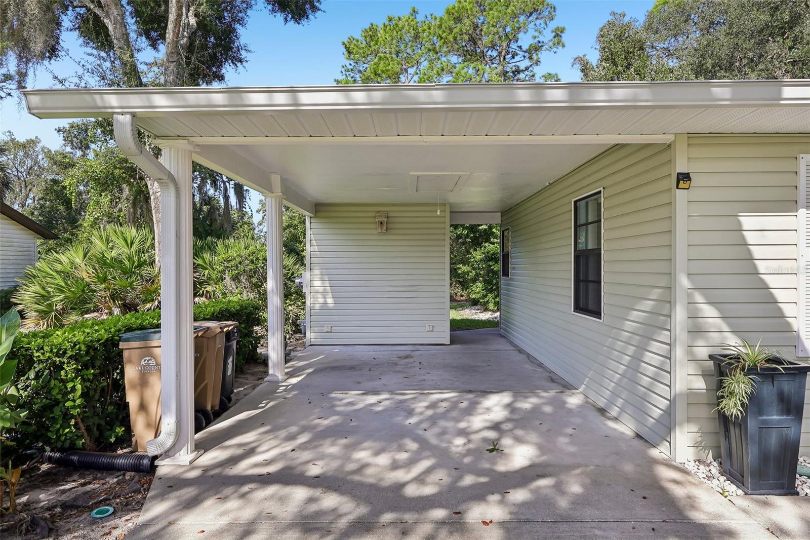 21 Aberdeen Cir Property Photo 6
