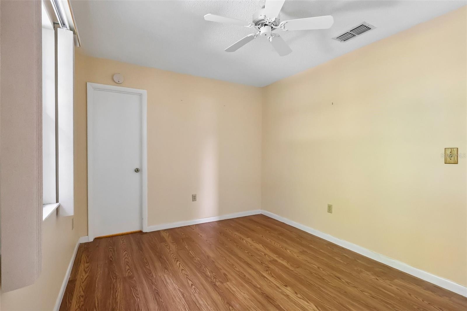 21 Aberdeen Cir Property Photo 28