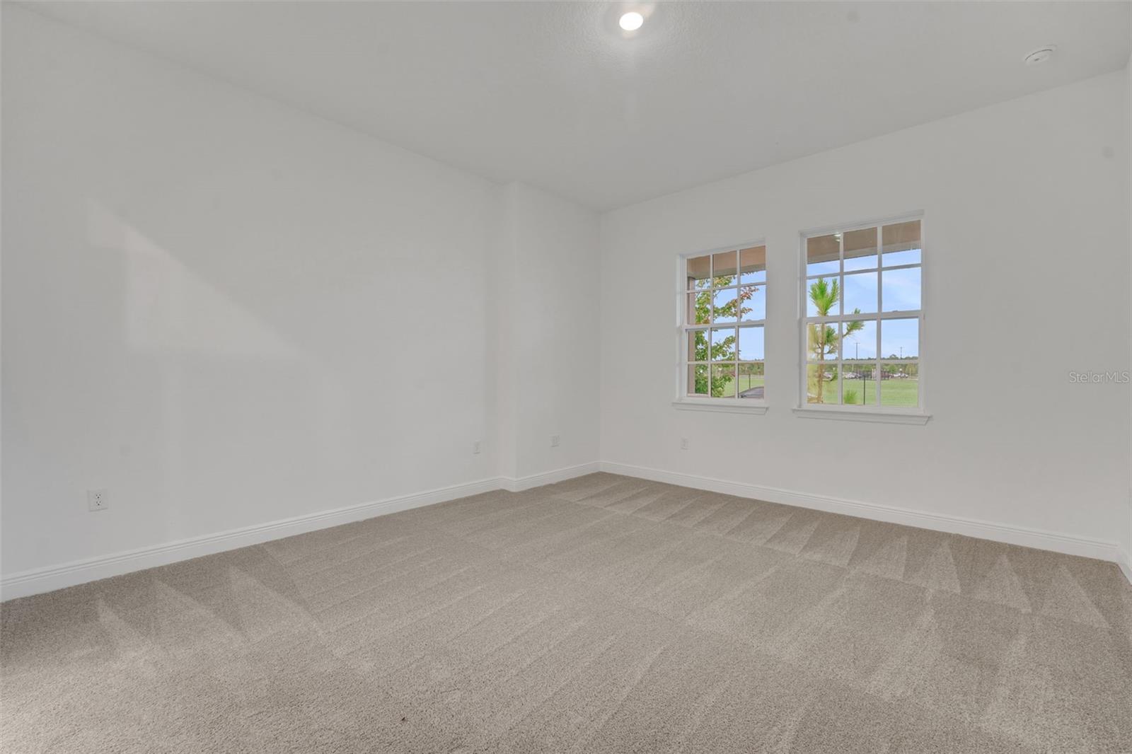 9614 Rodbell St Property Photo 10