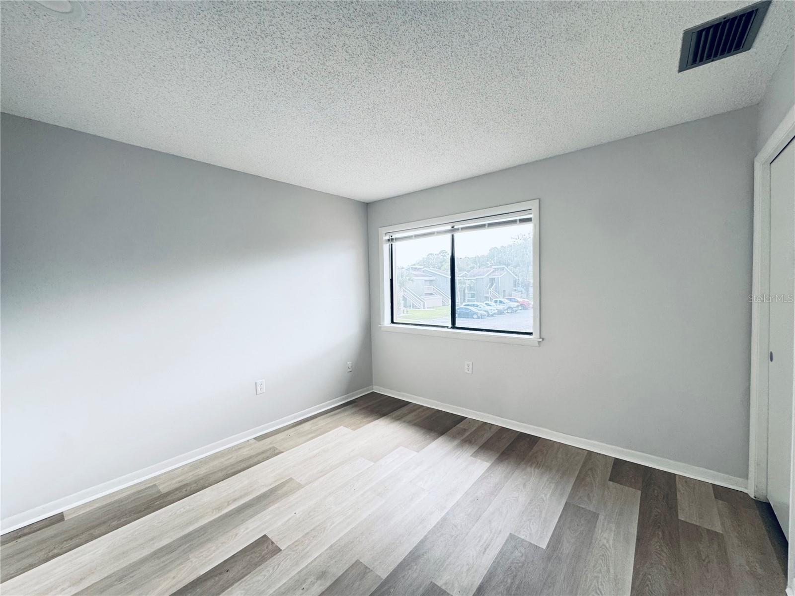 5089 Eaglesmere Dr #d09 Property Photo 14