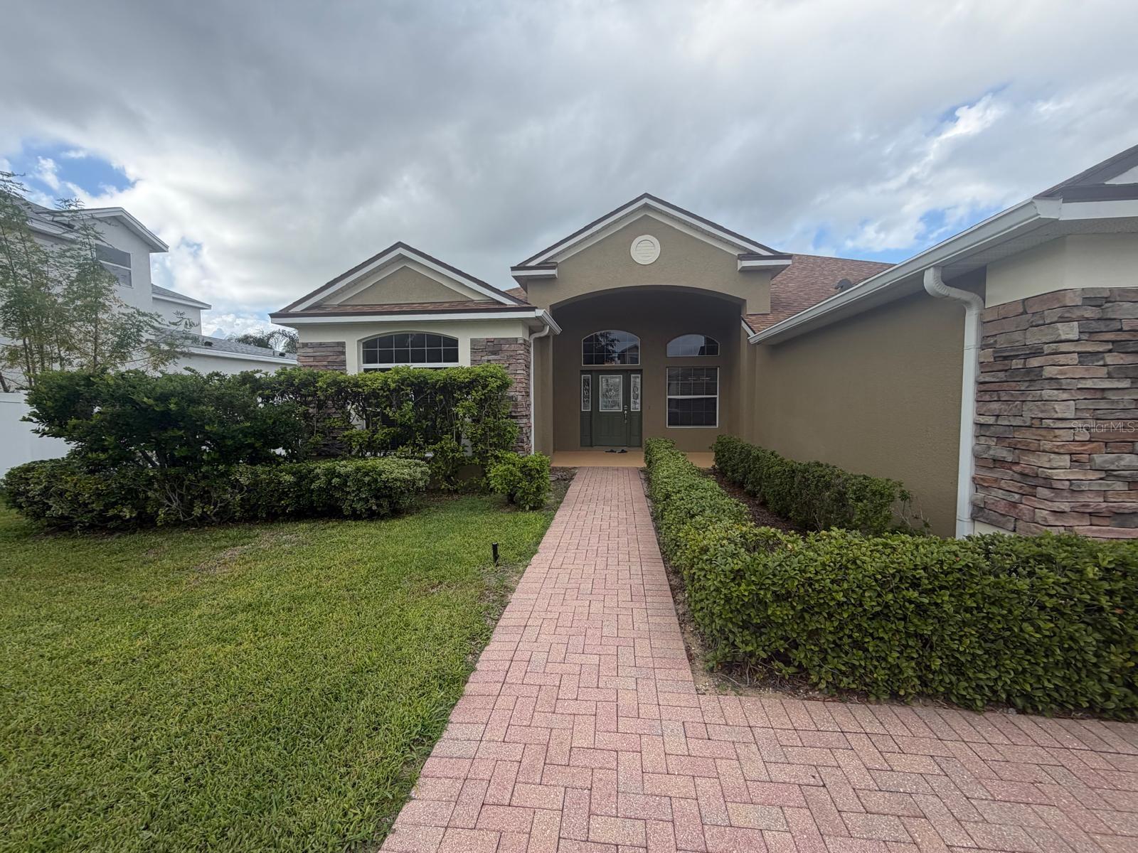 4576 BARBADOS LOOP Property Photo 1
