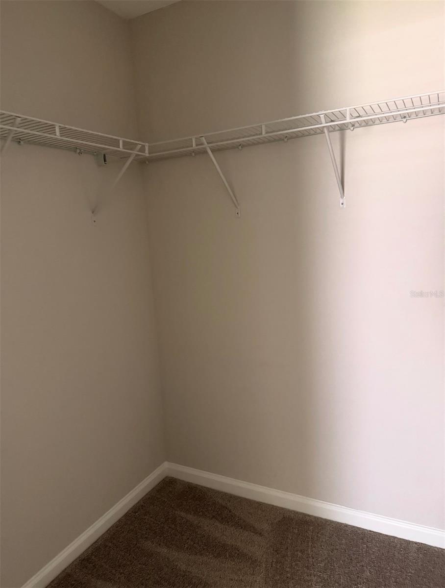 451 North Blvd E Property Photo 13
