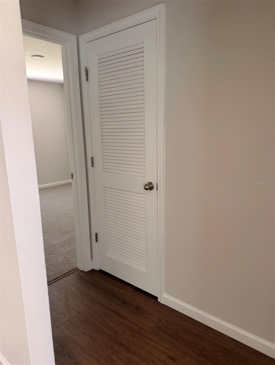 451 North Blvd E Property Photo 14