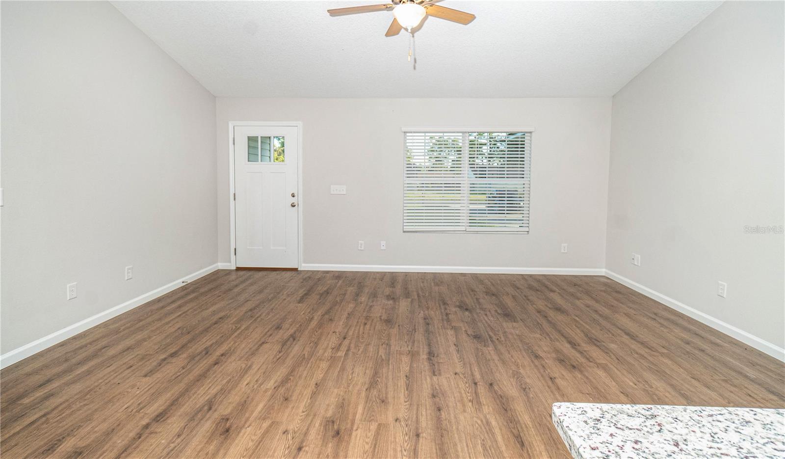 451 North Blvd E Property Photo 62