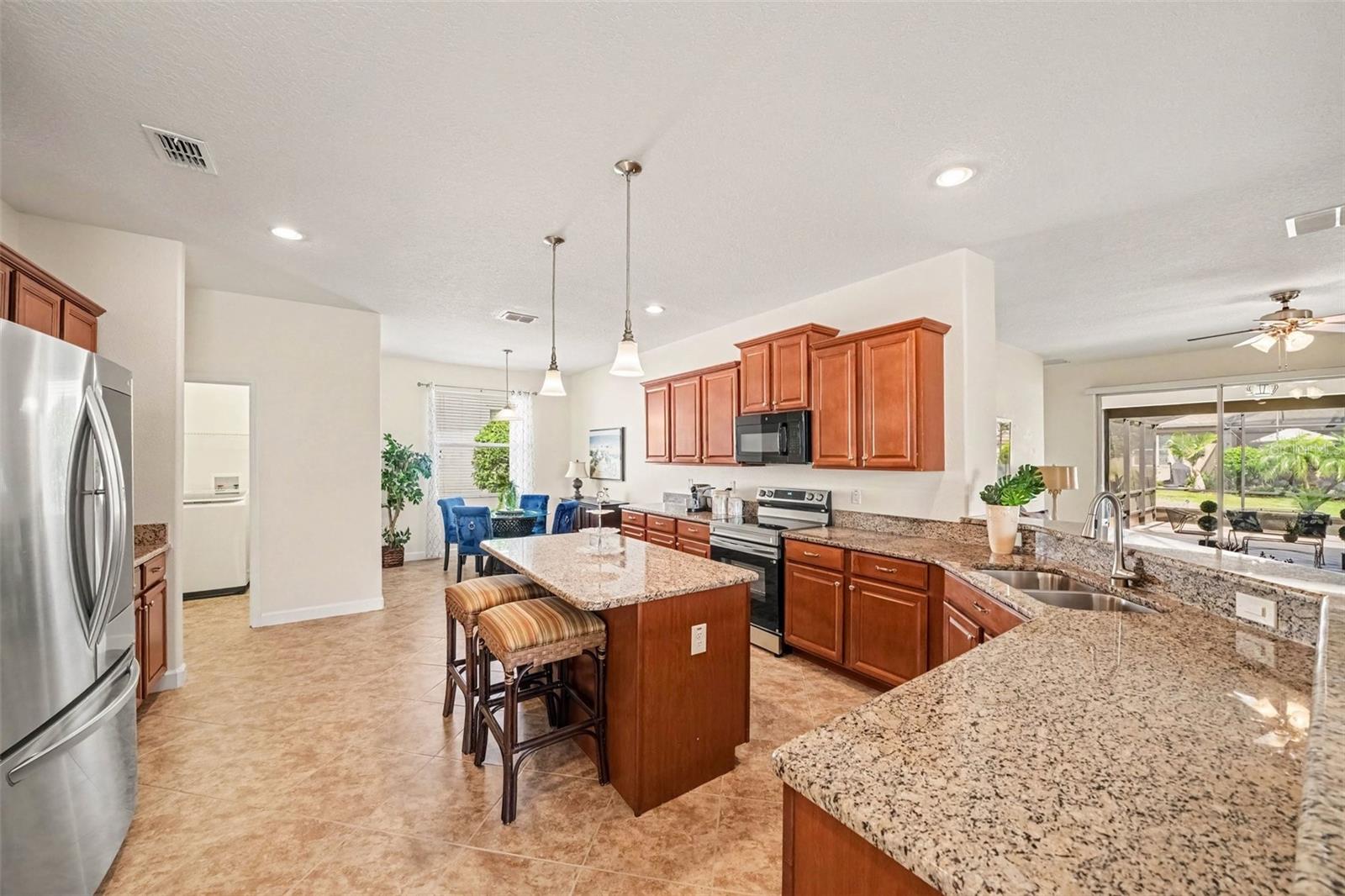 3524 Litchfield Ct Property Photo 9