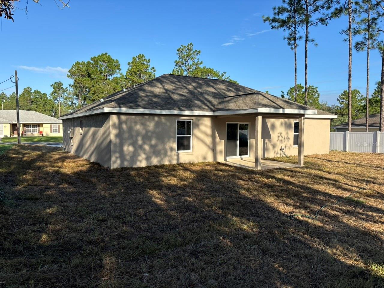 2481 W Wavecrest Dr Property Photo 7