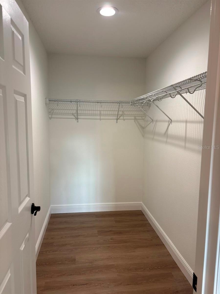 2481 W Wavecrest Dr Property Photo 18