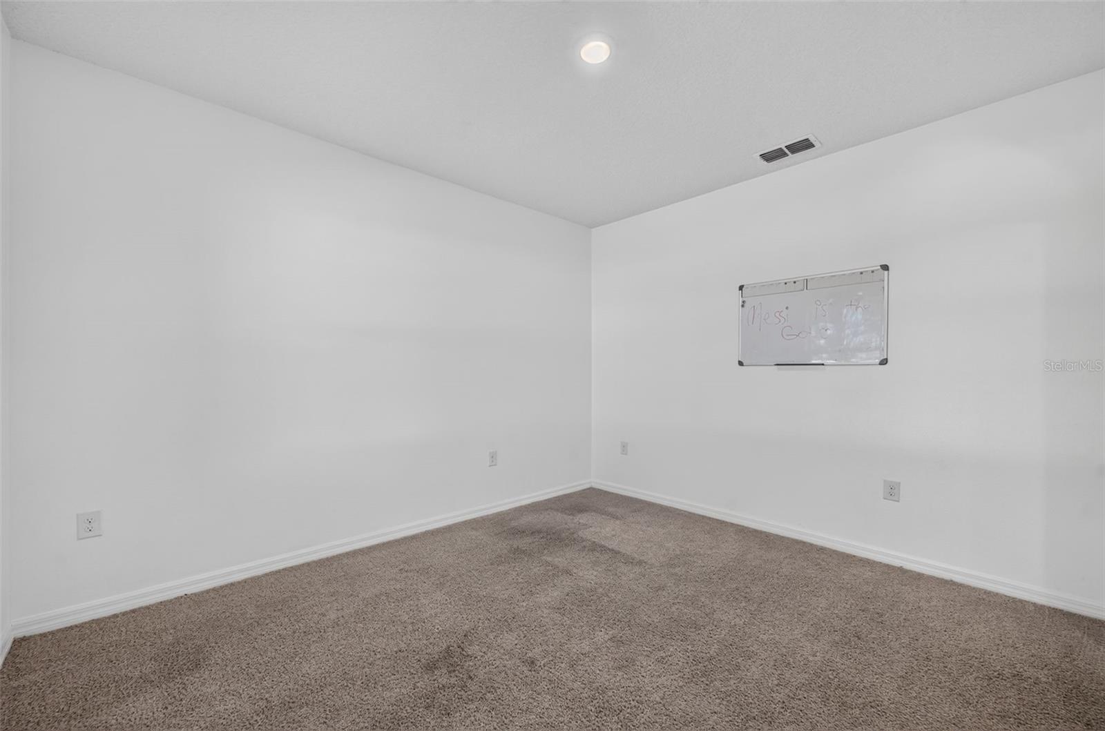 3042 Bethpage Loop Property Photo 5