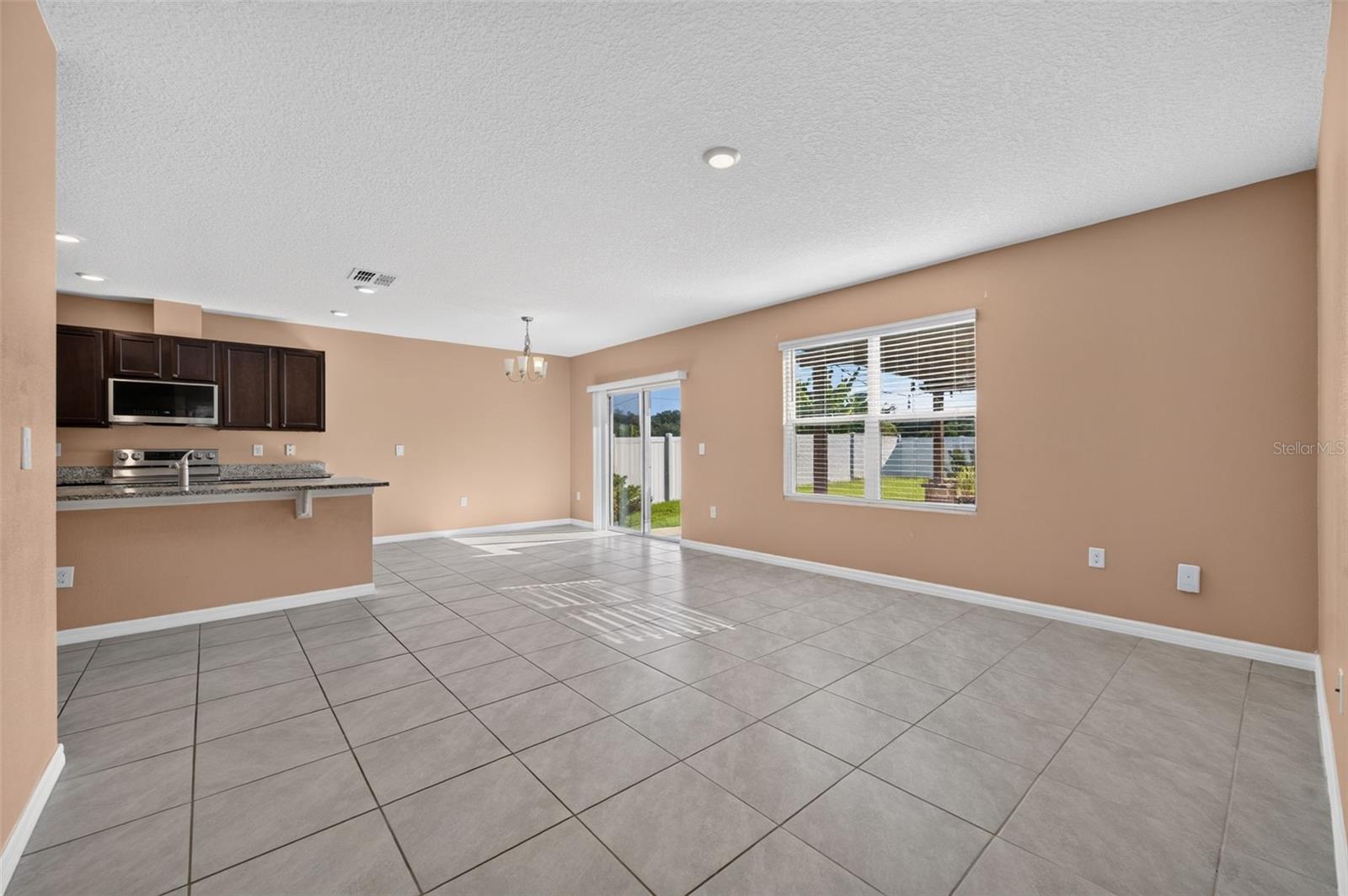 3042 Bethpage Loop Property Photo 19