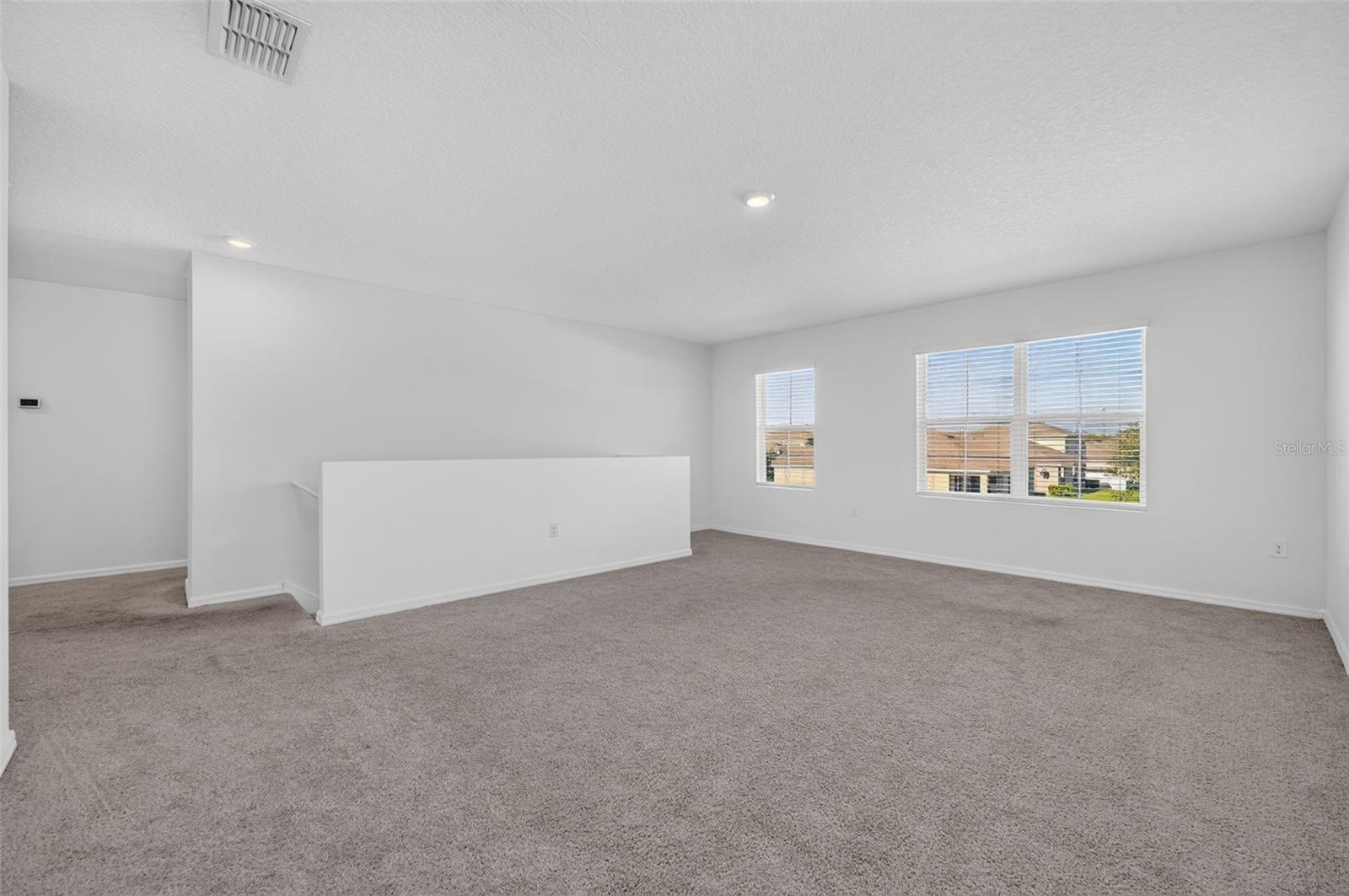 3042 Bethpage Loop Property Photo 27