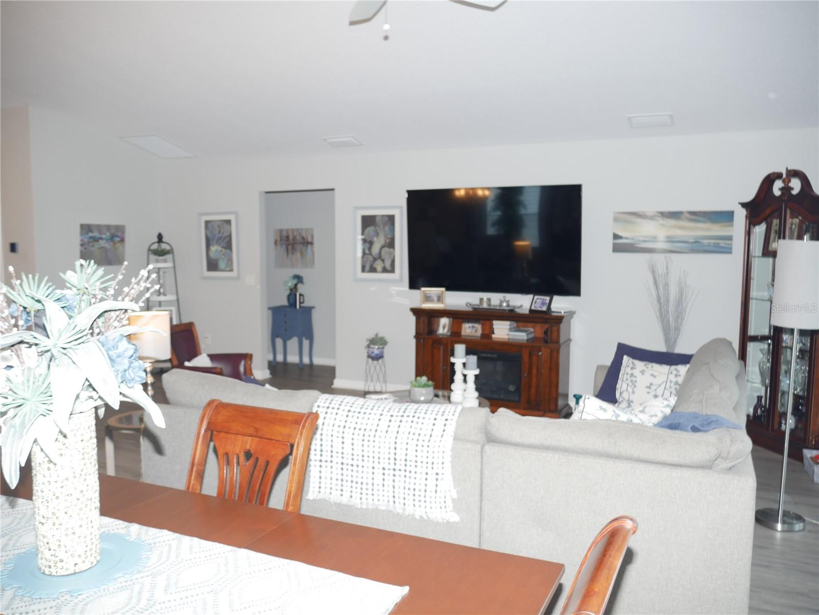 5672 Grimes Ct Property Photo 18