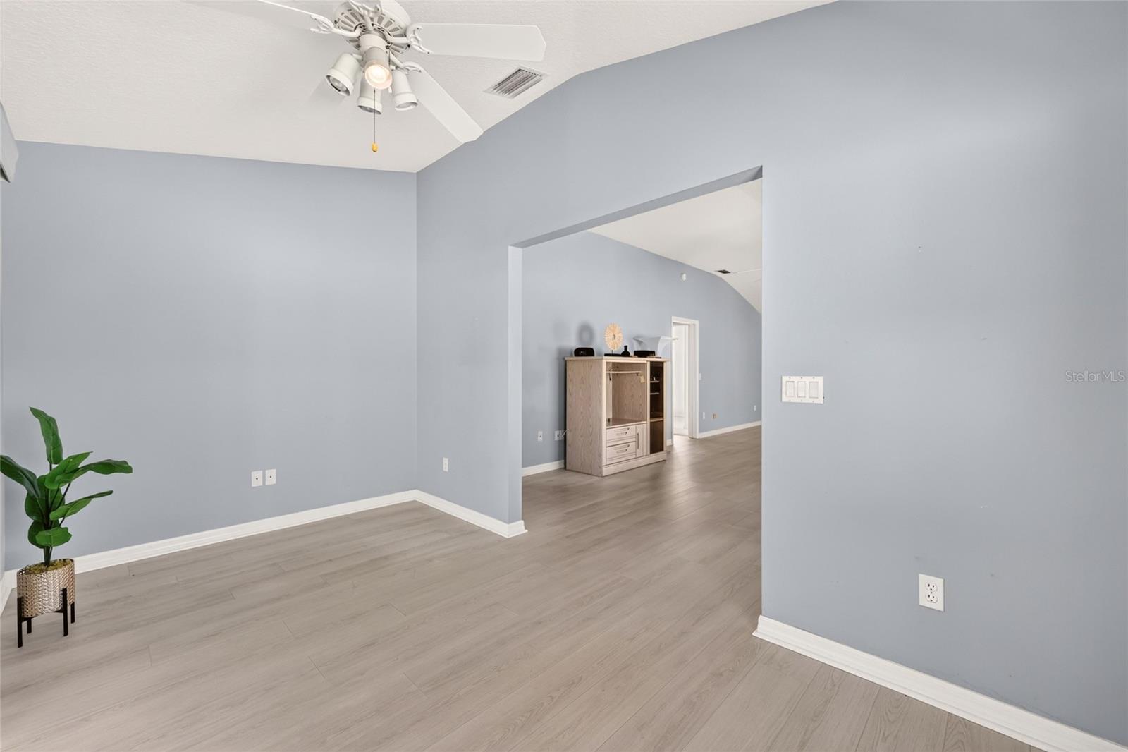 1217 Santa Cruz Dr Property Photo 34
