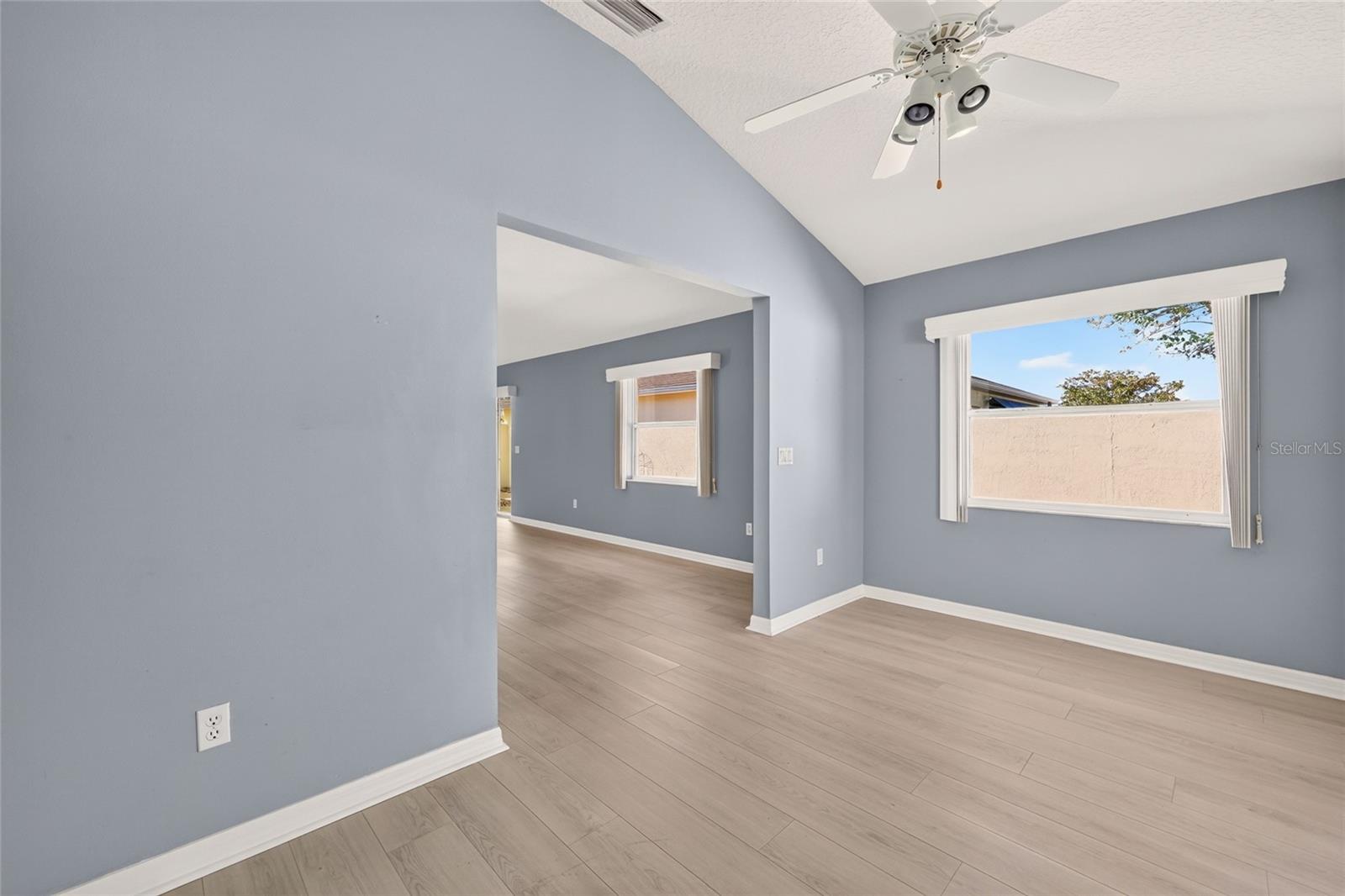 1217 Santa Cruz Dr Property Photo 35