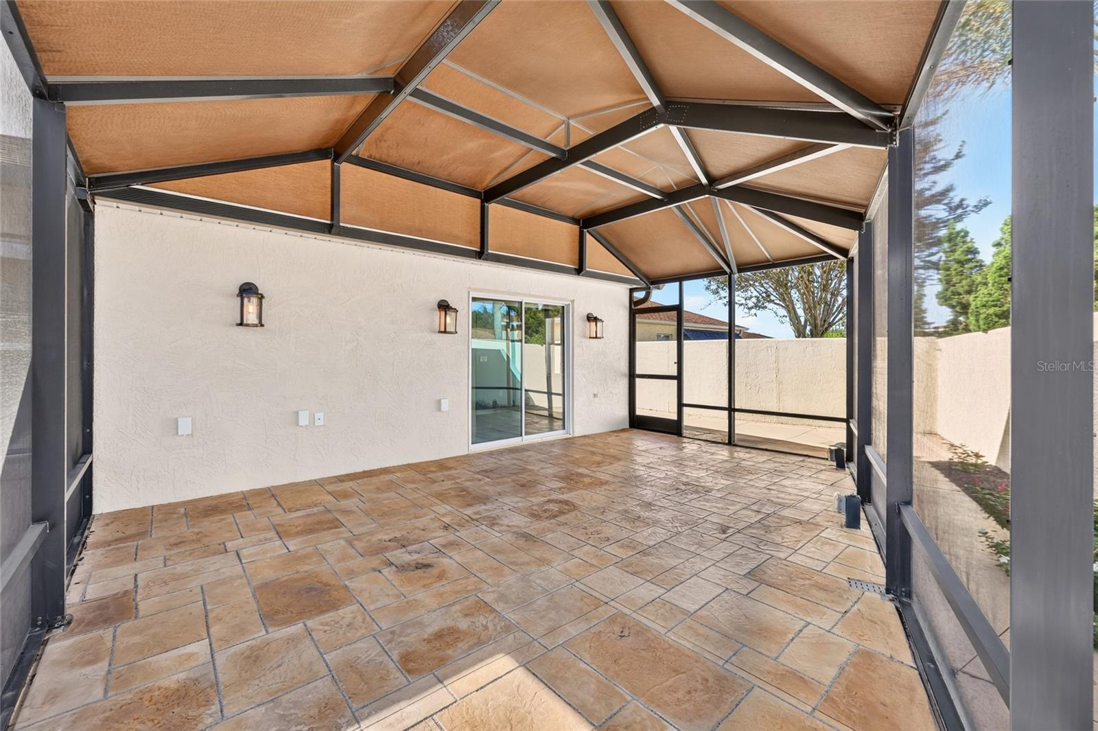 1217 Santa Cruz Dr Property Photo 39