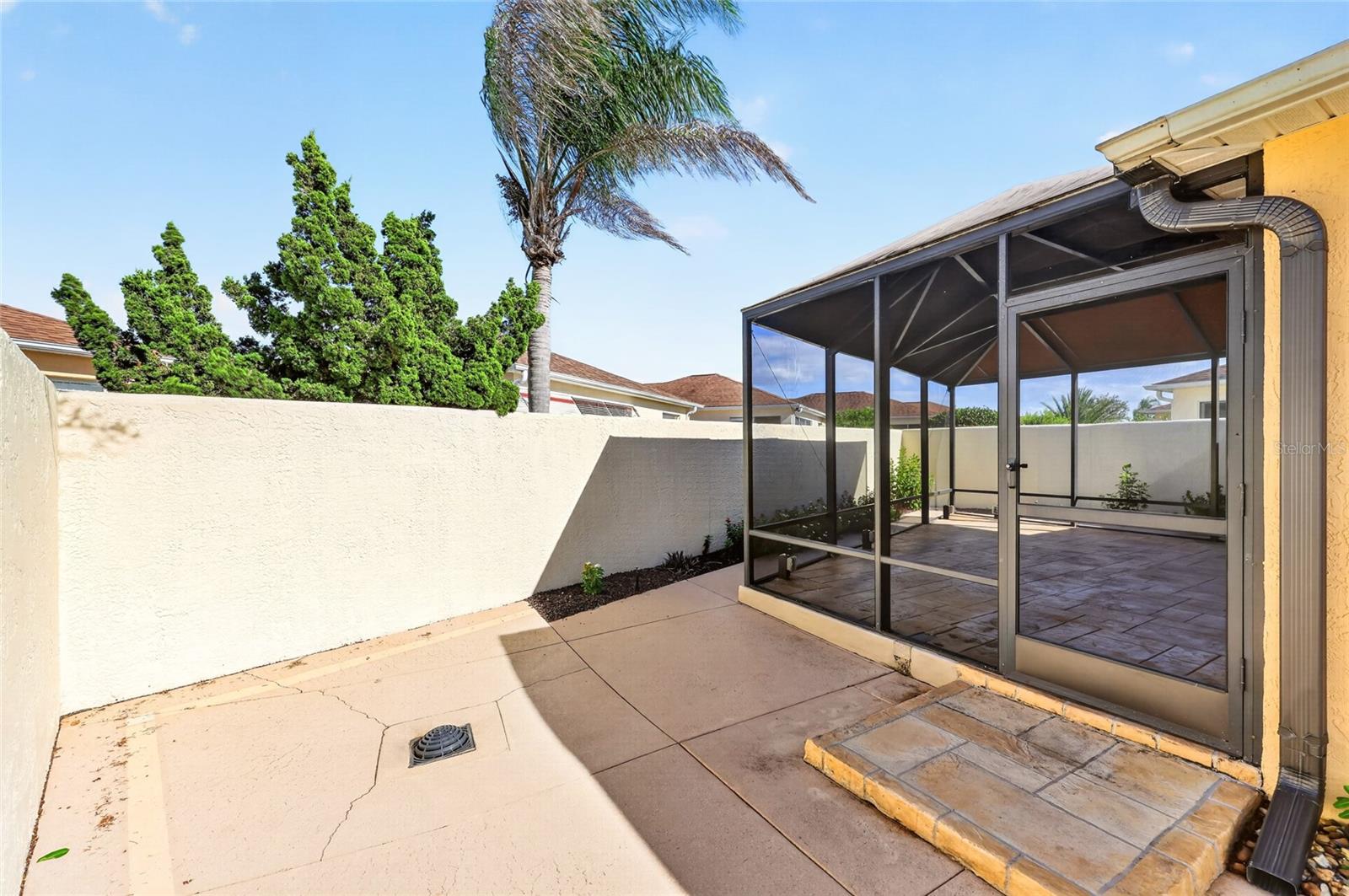 1217 Santa Cruz Dr Property Photo 41