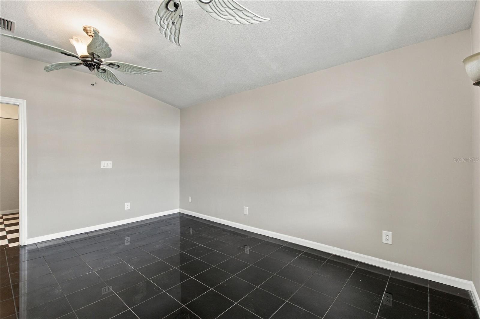 439 Par Pines Blvd Property Photo 14