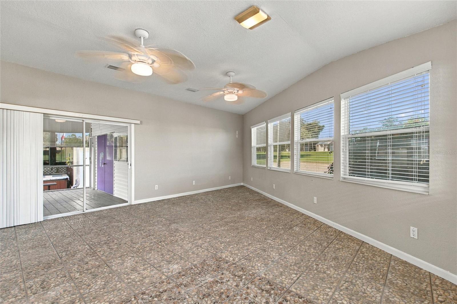 439 Par Pines Blvd Property Photo 29