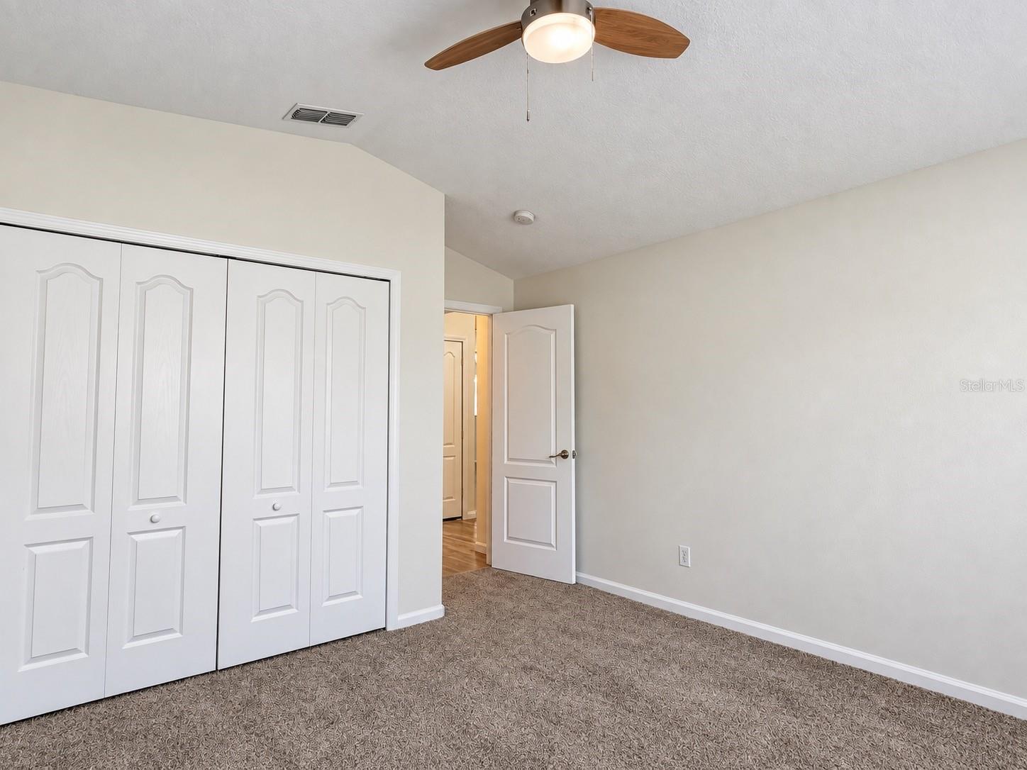 2813 Mayflower Loop Property Photo 32