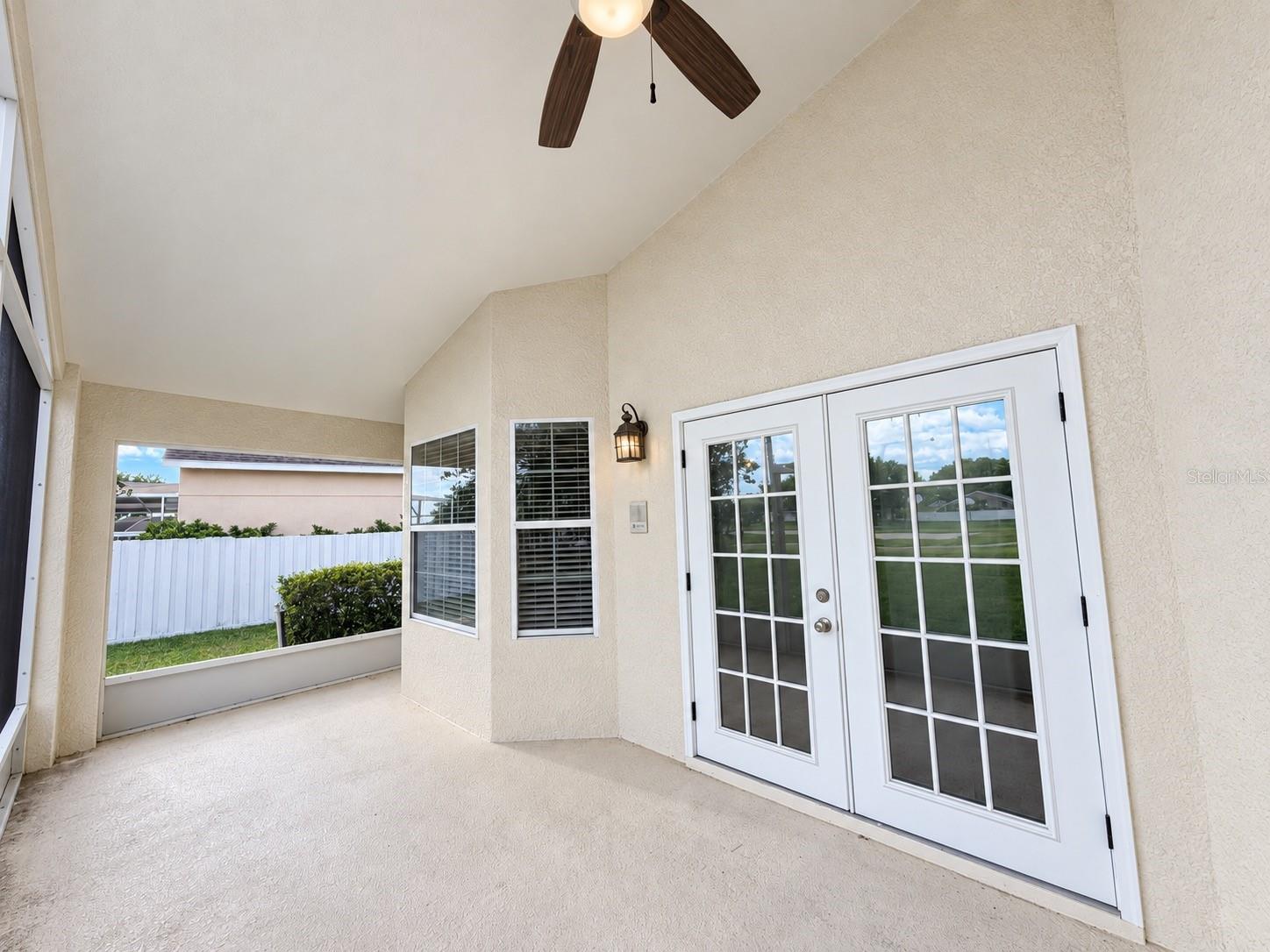 2813 Mayflower Loop Property Photo 38