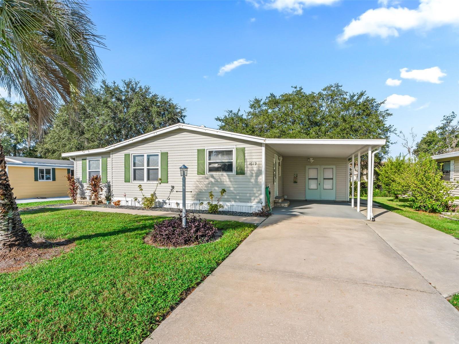 1619 W Schwartz Blvd Property Photo 1