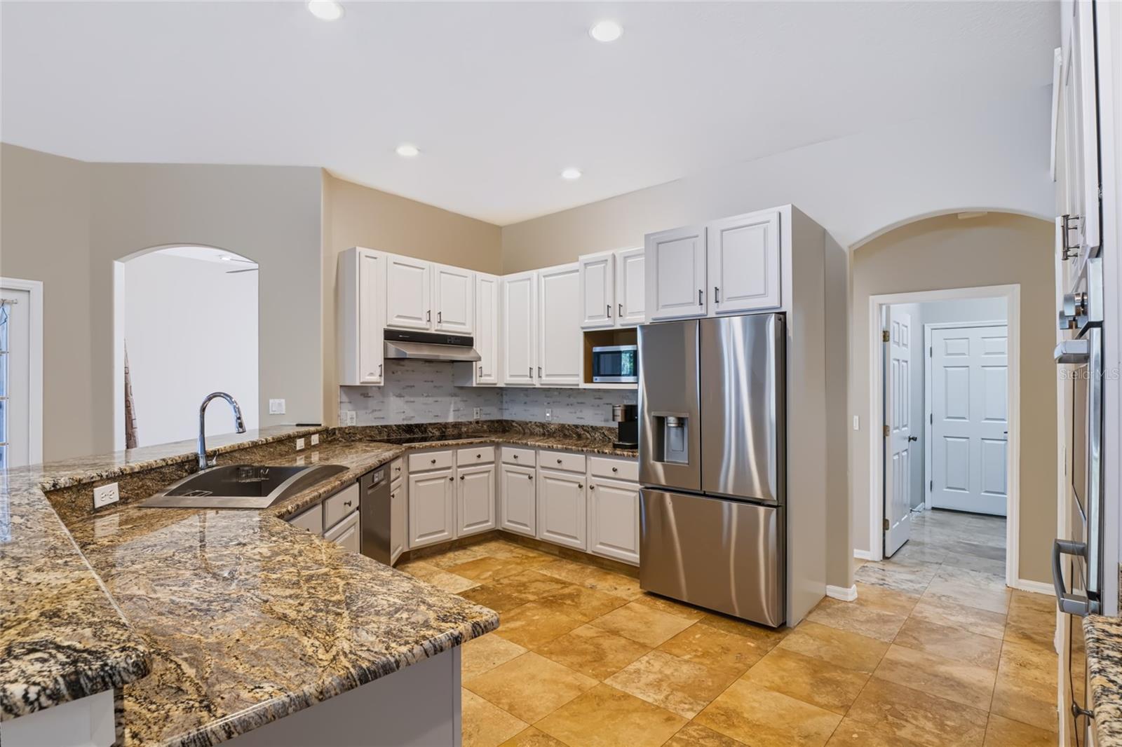 16208 Arrowhead Trl Property Photo 4