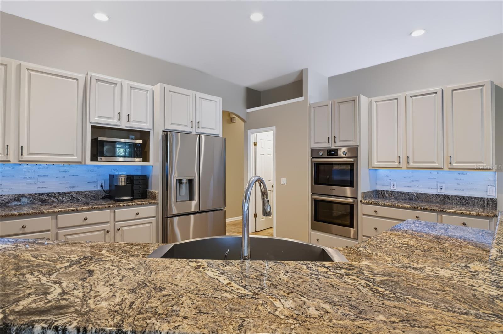 16208 Arrowhead Trl Property Photo 5