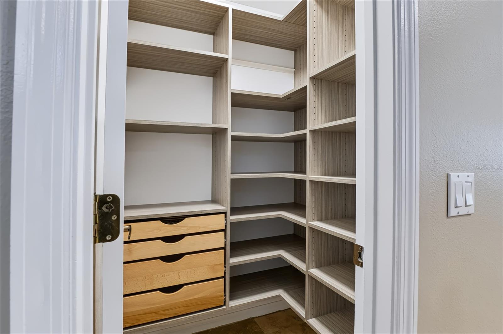 16208 Arrowhead Trl Property Photo 8