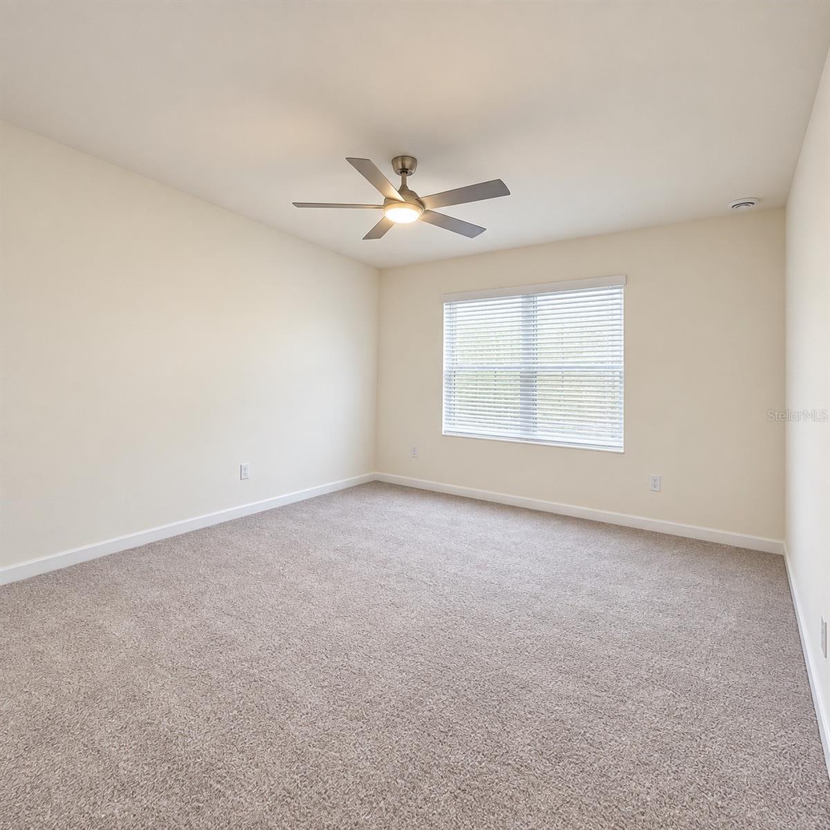 405 Chayne Pl Property Photo 5
