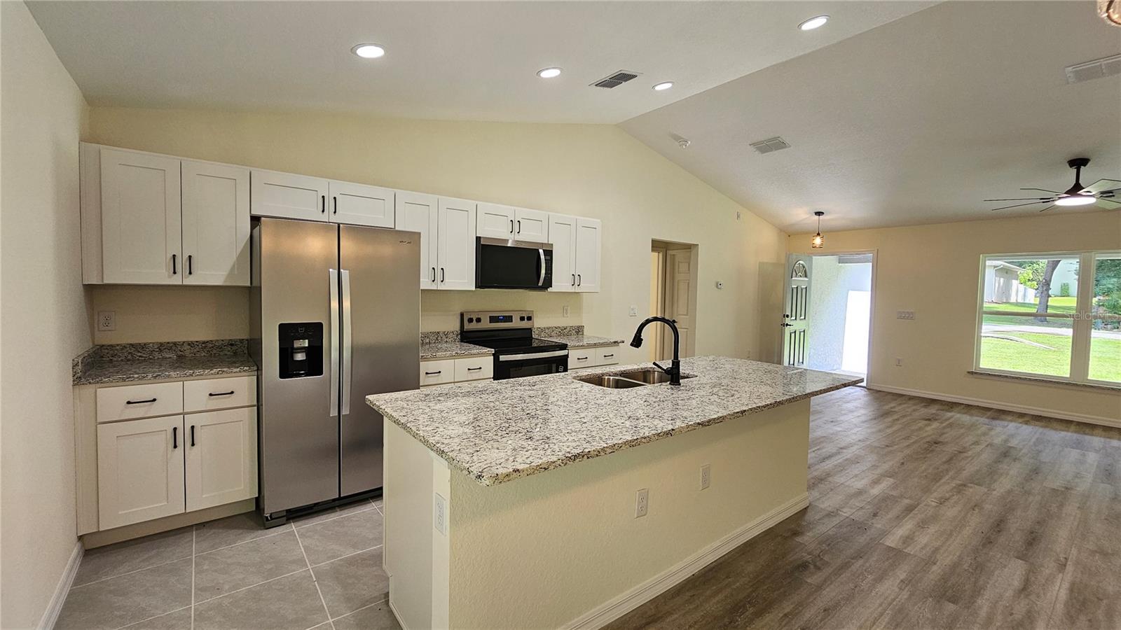 6 Bay Pass Ter Property Photo 10
