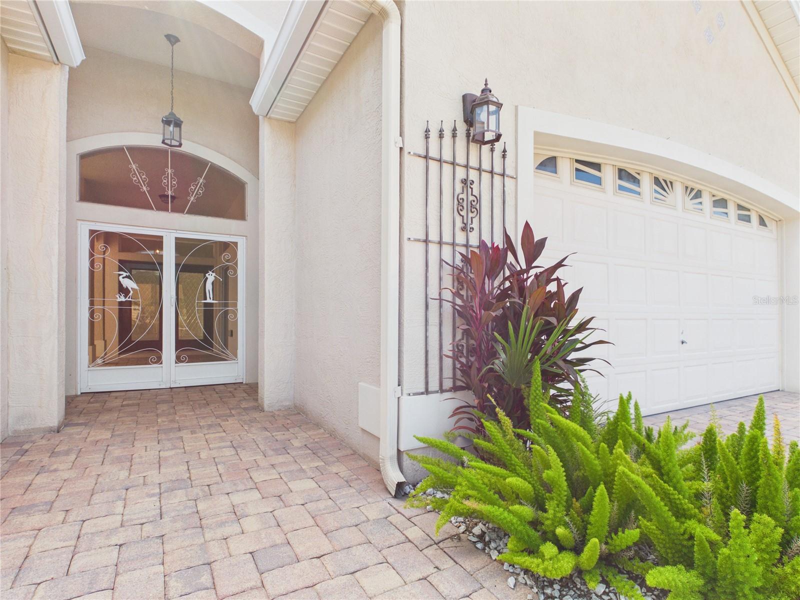 1802 Estafana Way Property Photo 3