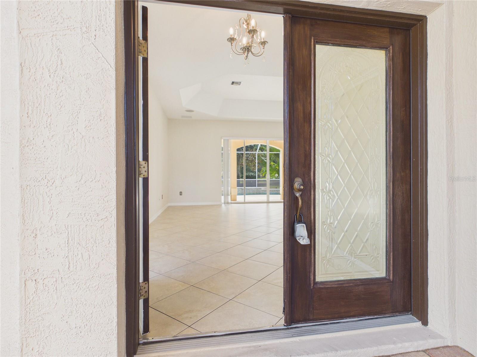 1802 Estafana Way Property Photo 7