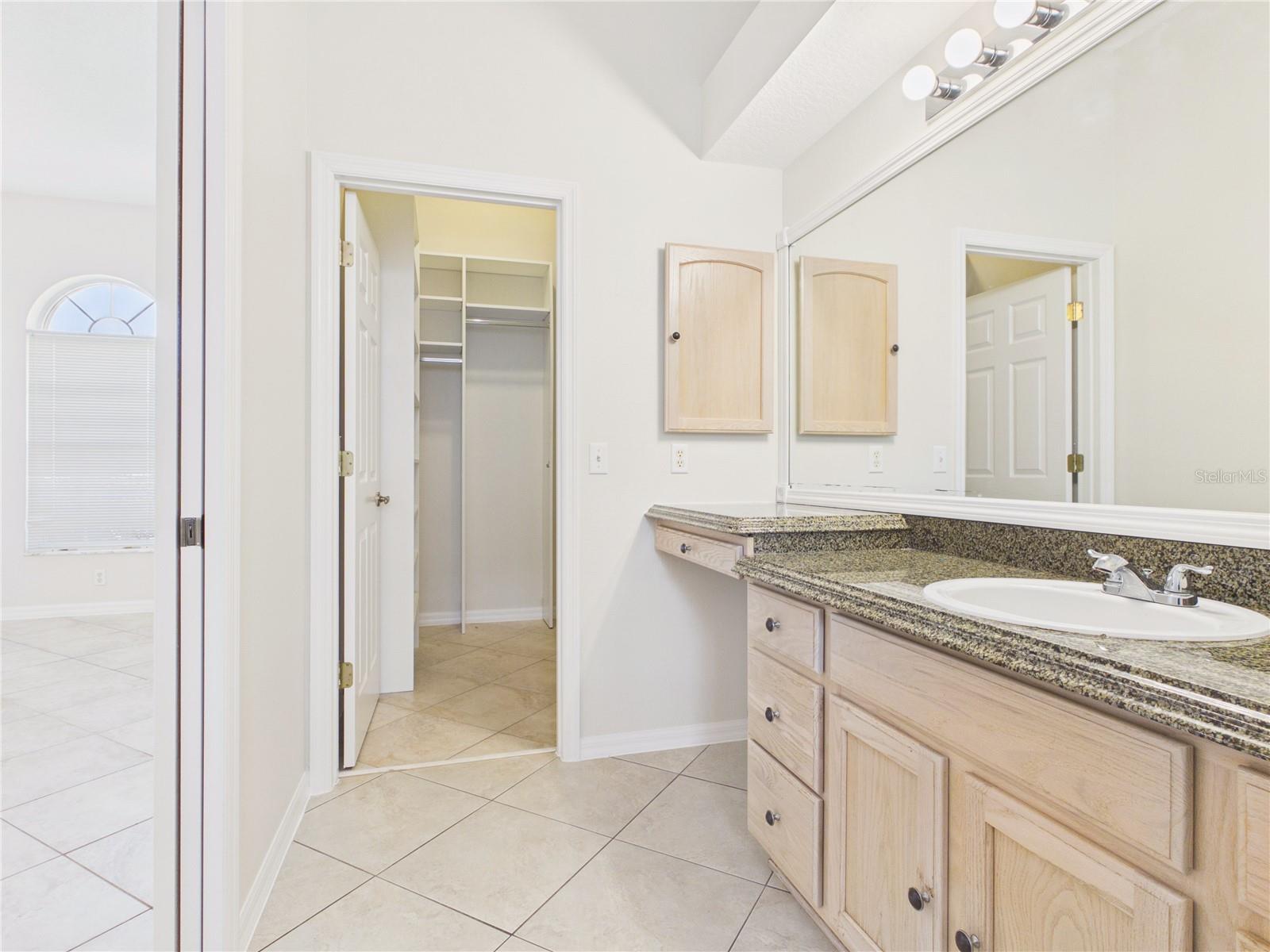 1802 Estafana Way Property Photo 22