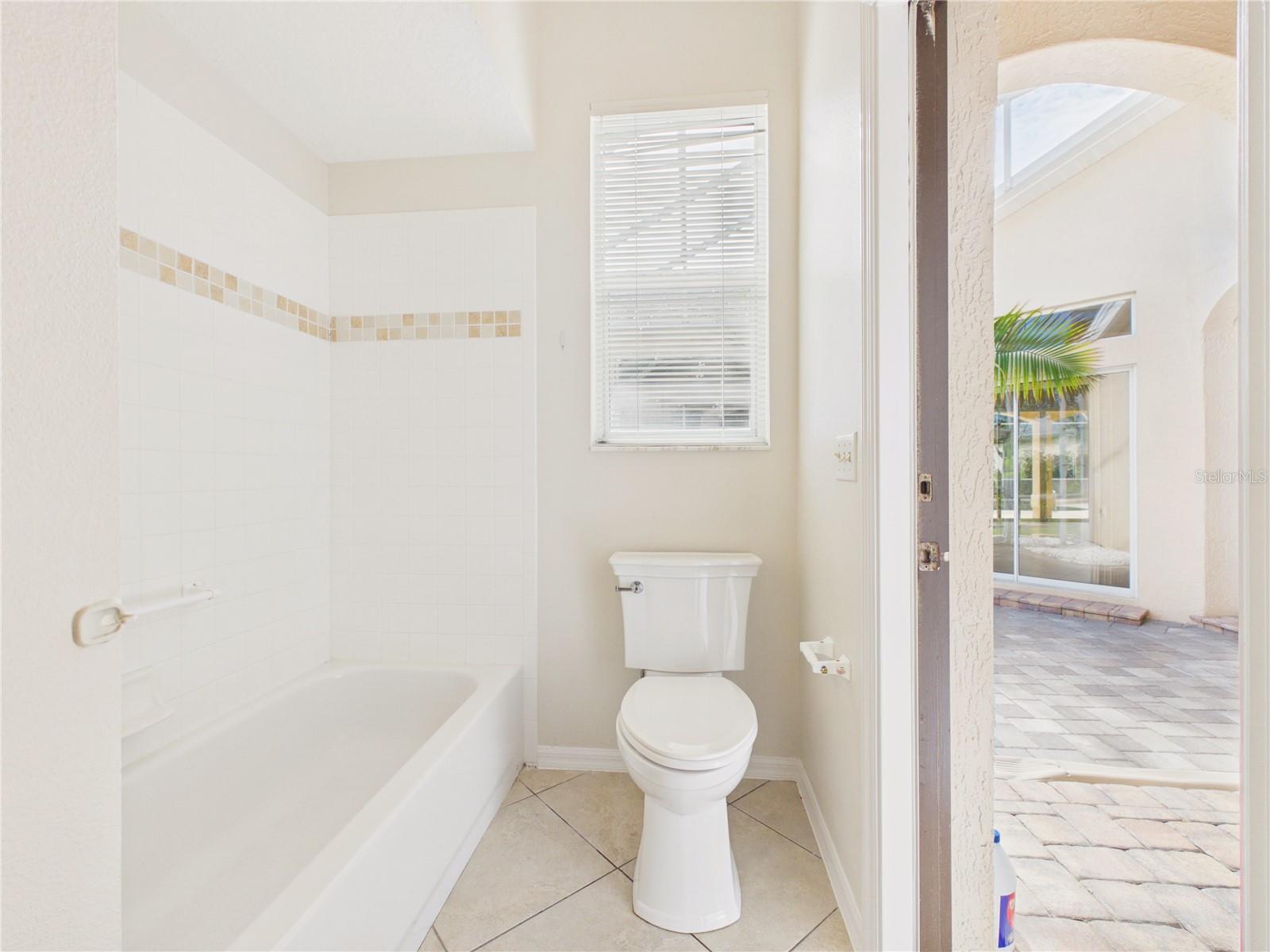 1802 Estafana Way Property Photo 23