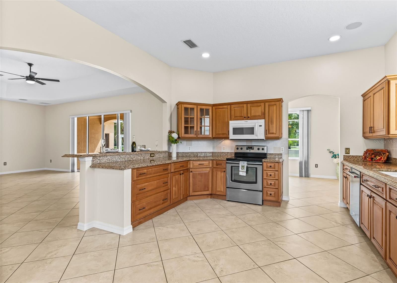 1802 Estafana Way Property Photo 23