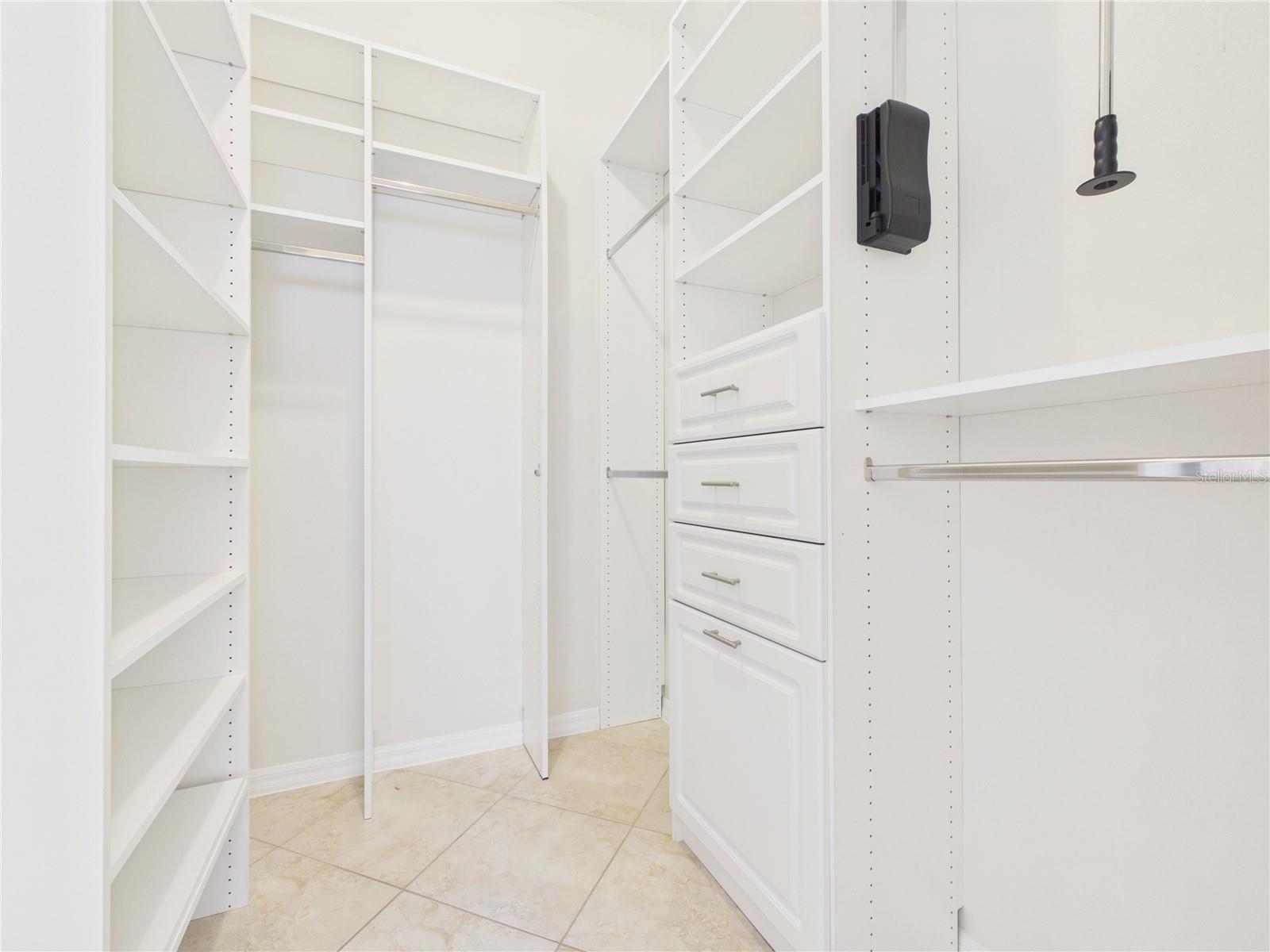 1802 Estafana Way Property Photo 24