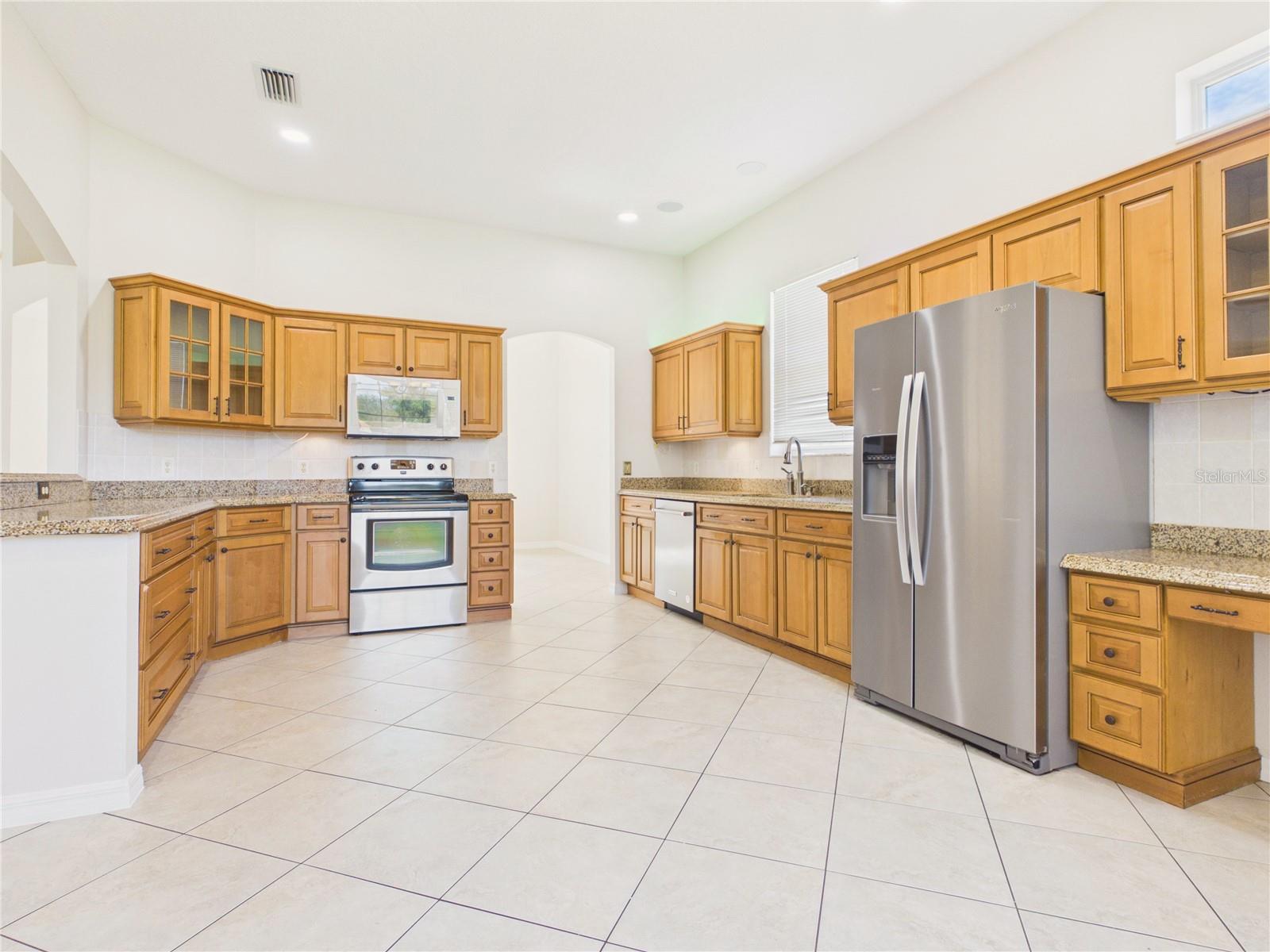 1802 Estafana Way Property Photo 26