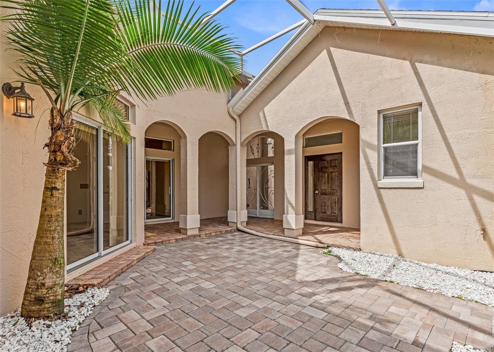 1802 Estafana Way Property Photo 32