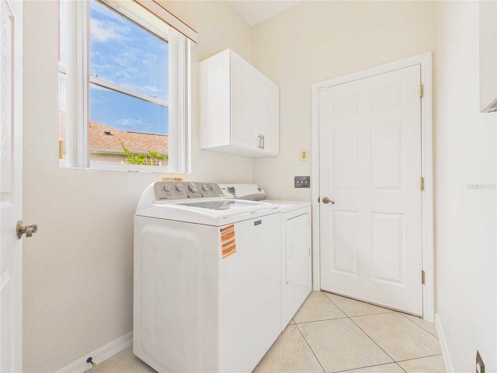 1802 Estafana Way Property Photo 33