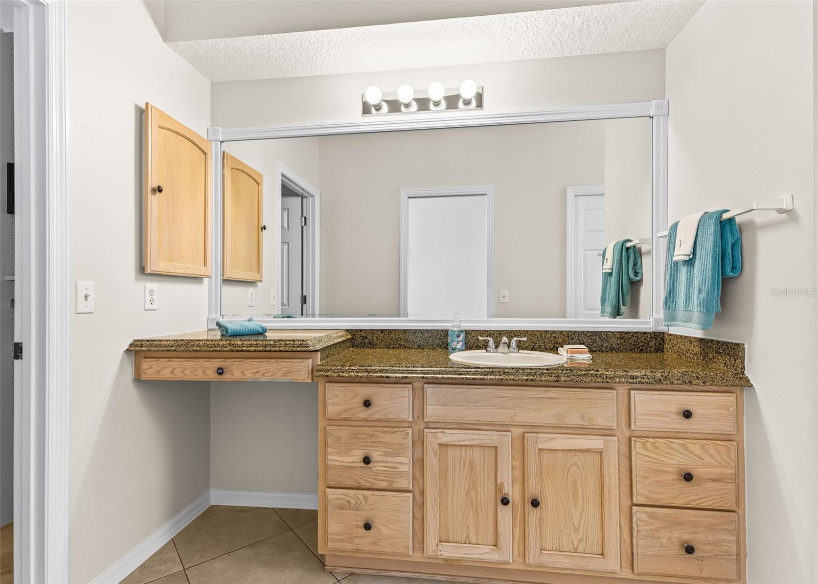 1802 Estafana Way Property Photo 36