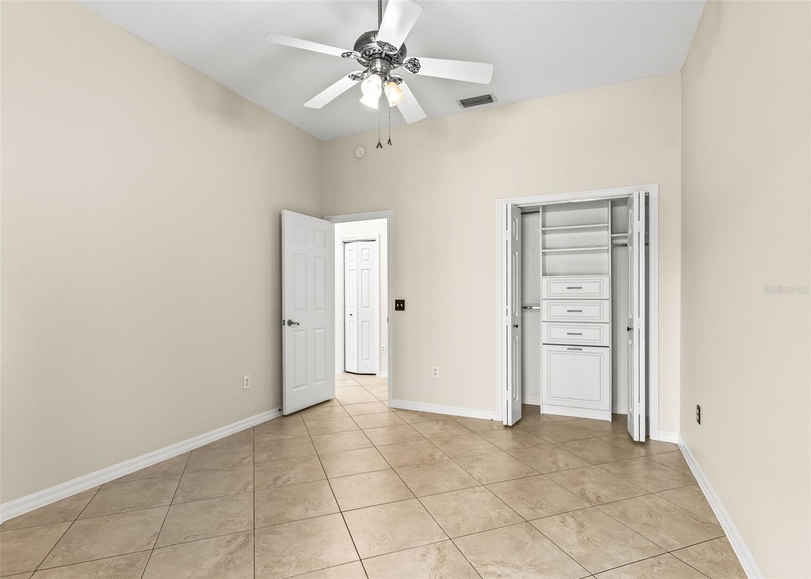 1802 Estafana Way Property Photo 40
