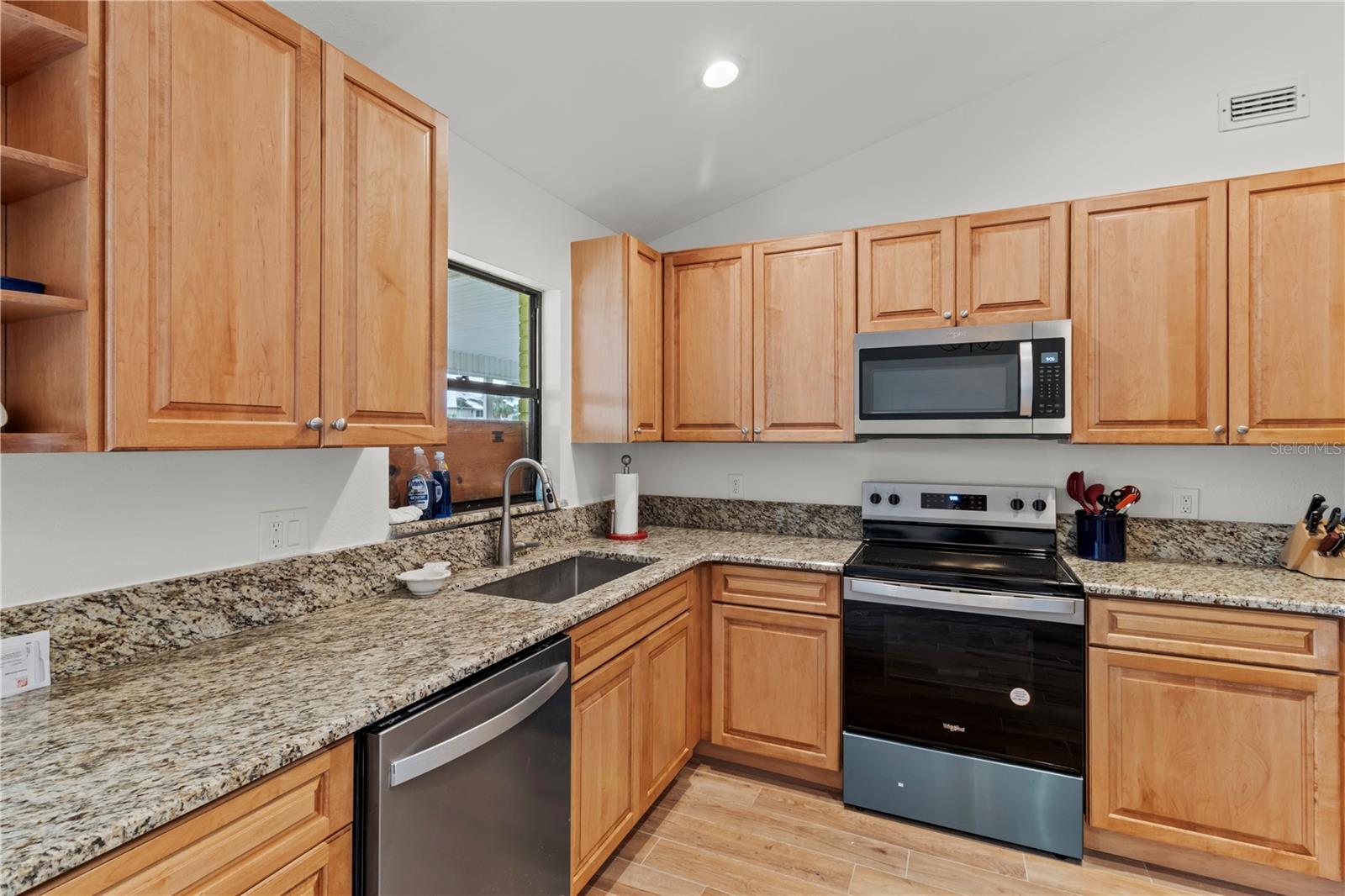 11770 W Sunnybrook Ct Property Photo 13