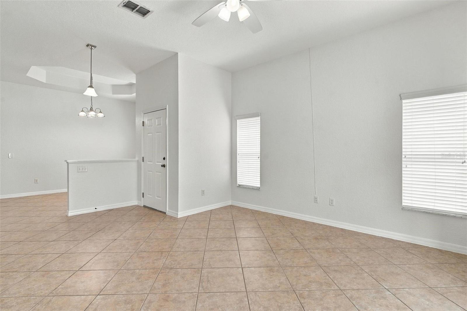 12386 Ne 50th Vw Property Photo 8