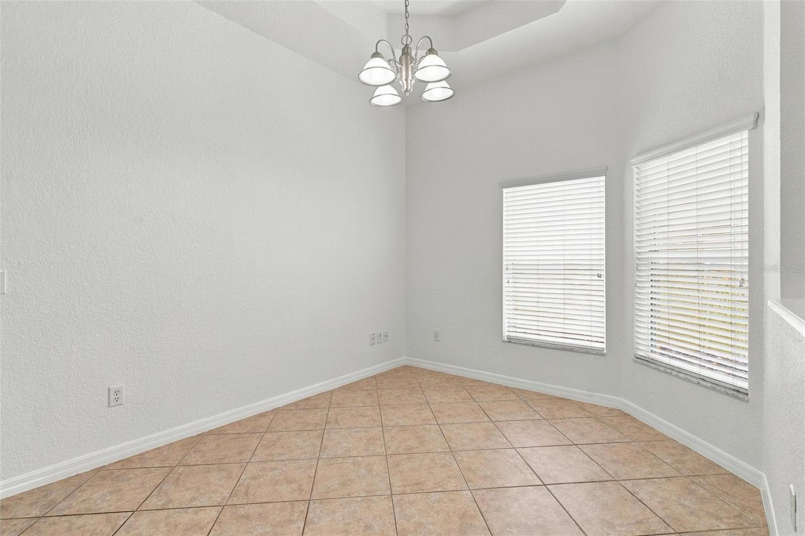 12386 Ne 50th Vw Property Photo 10