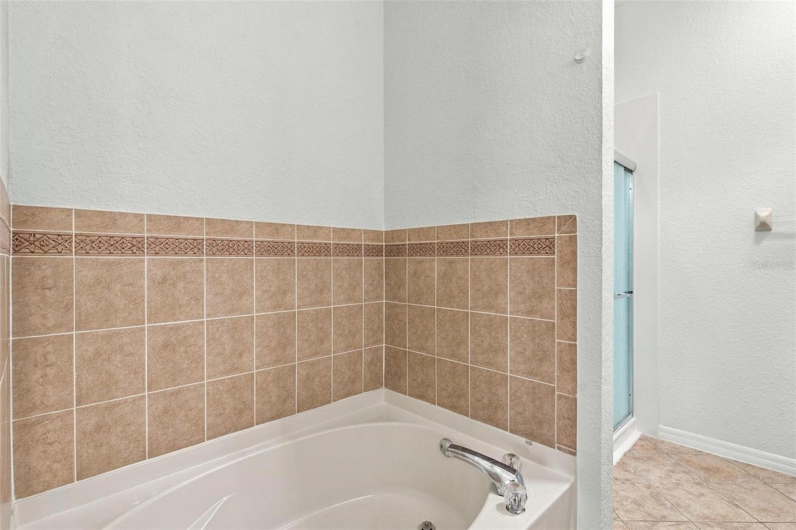12386 Ne 50th Vw Property Photo 18