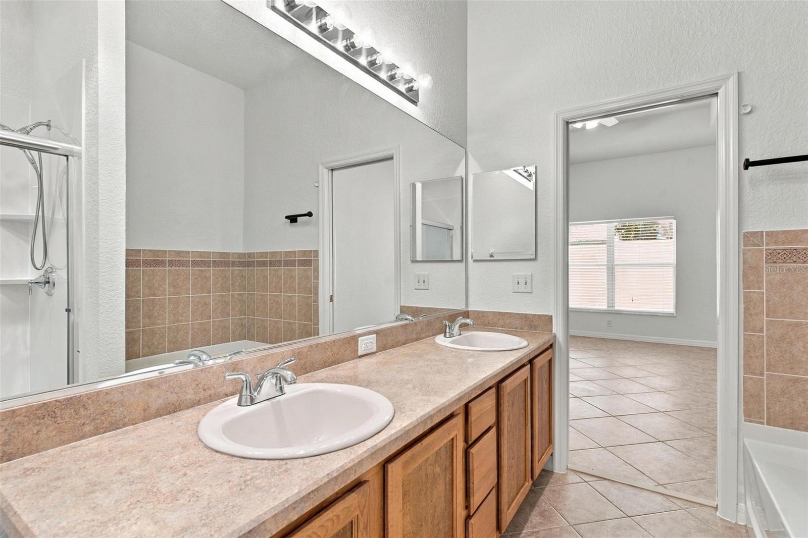 12386 Ne 50th Vw Property Photo 19
