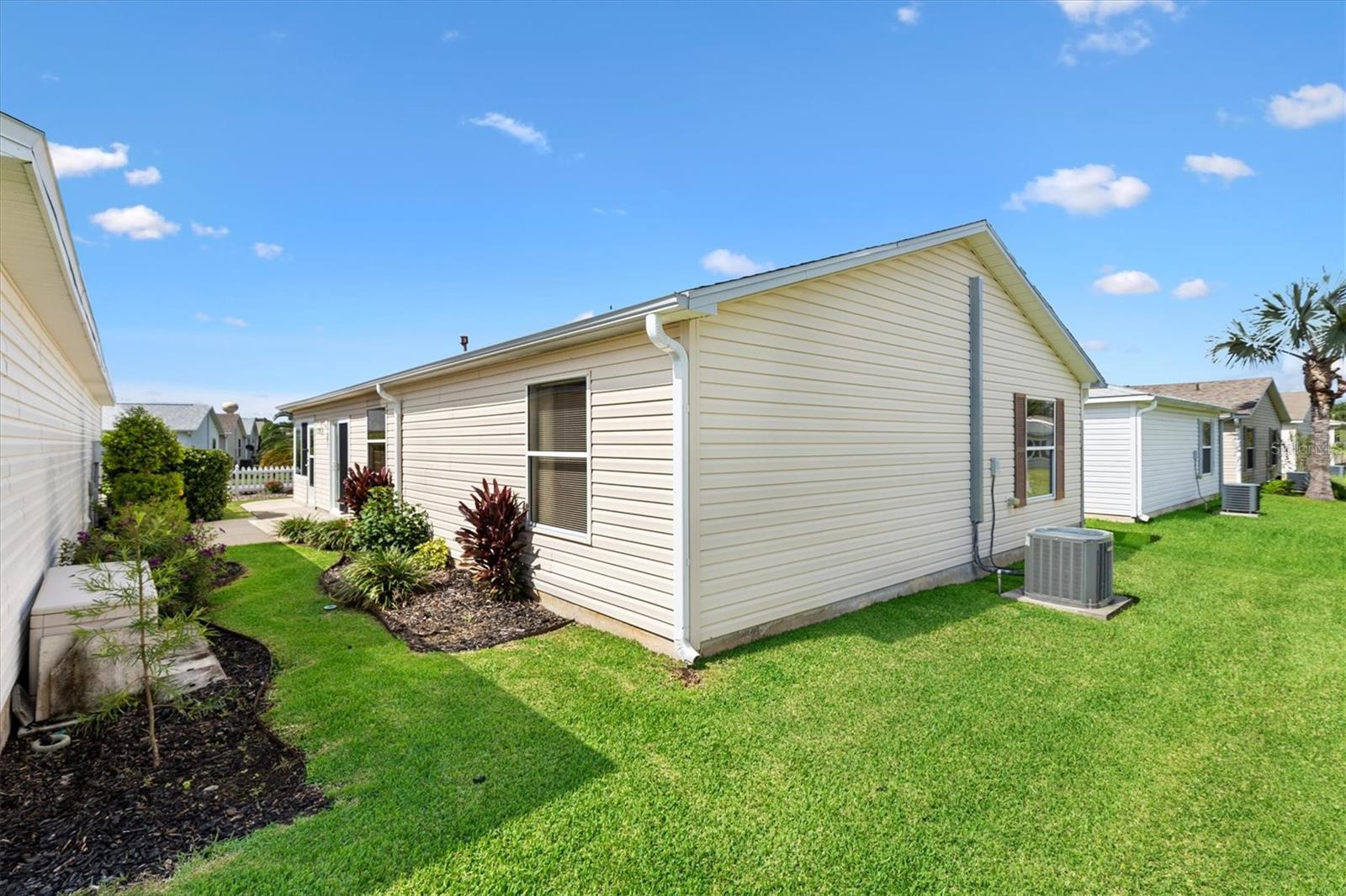 1457 Sothell St Property Photo 25