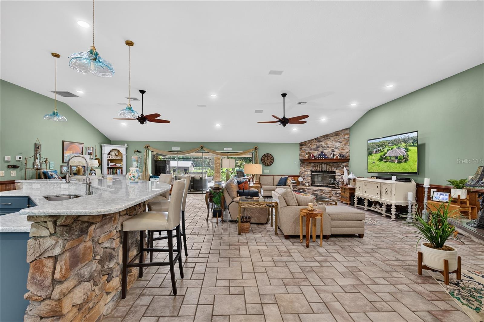 38224 Journey Ln Property Photo 14