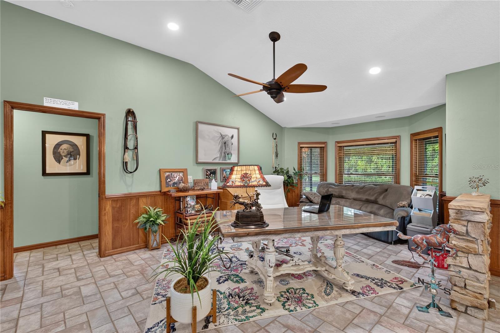 38224 Journey Ln Property Photo 28