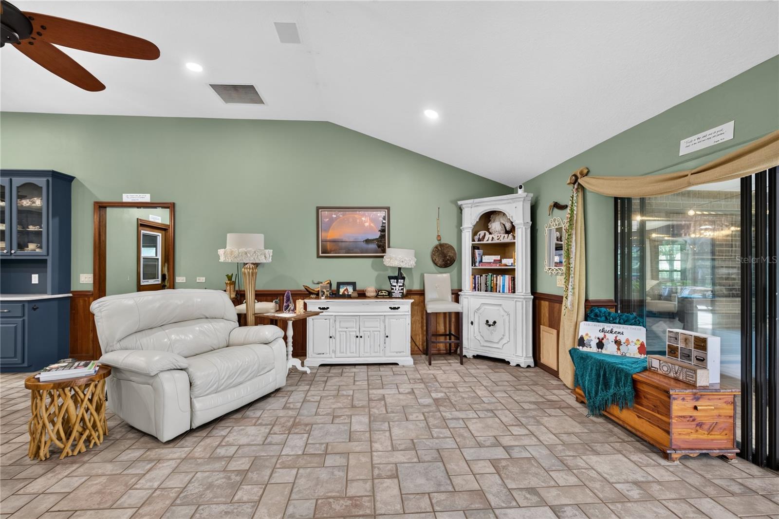 38224 Journey Ln Property Photo 40